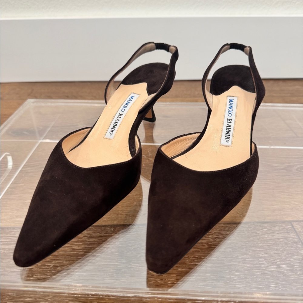 (SOLD) Manolo Blahnik Suede Pointed-Toe Slingback Heels – Black